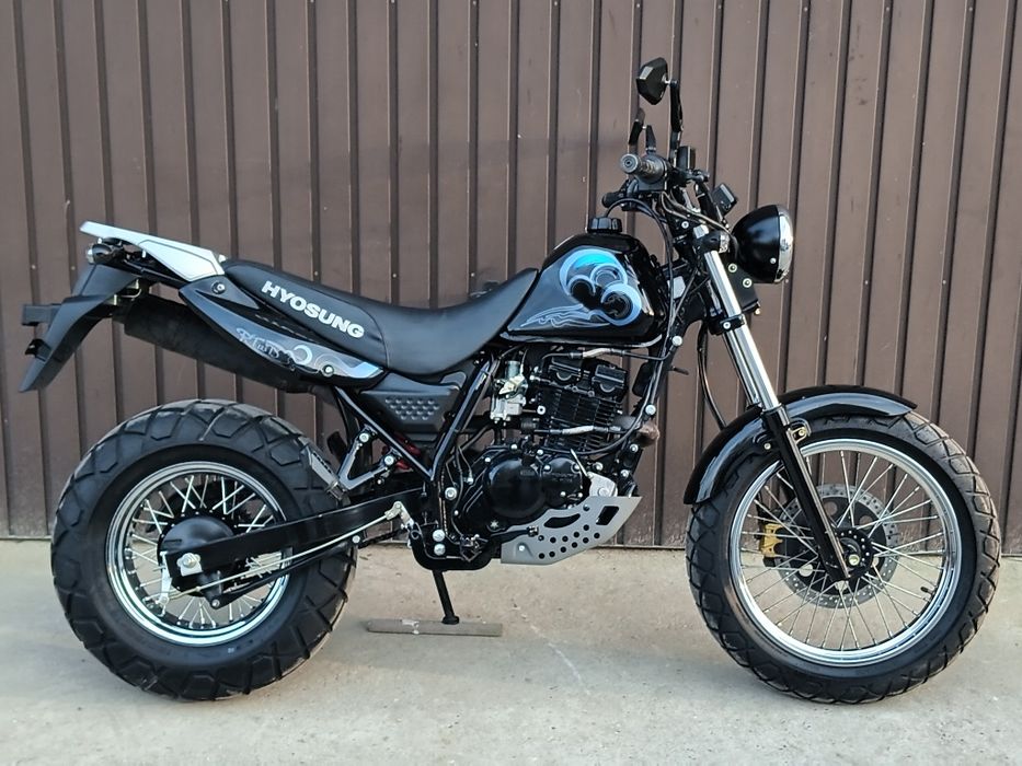 Hyosung Karion 125 kat.B/A1 rok 2014 mały przebieg/transport