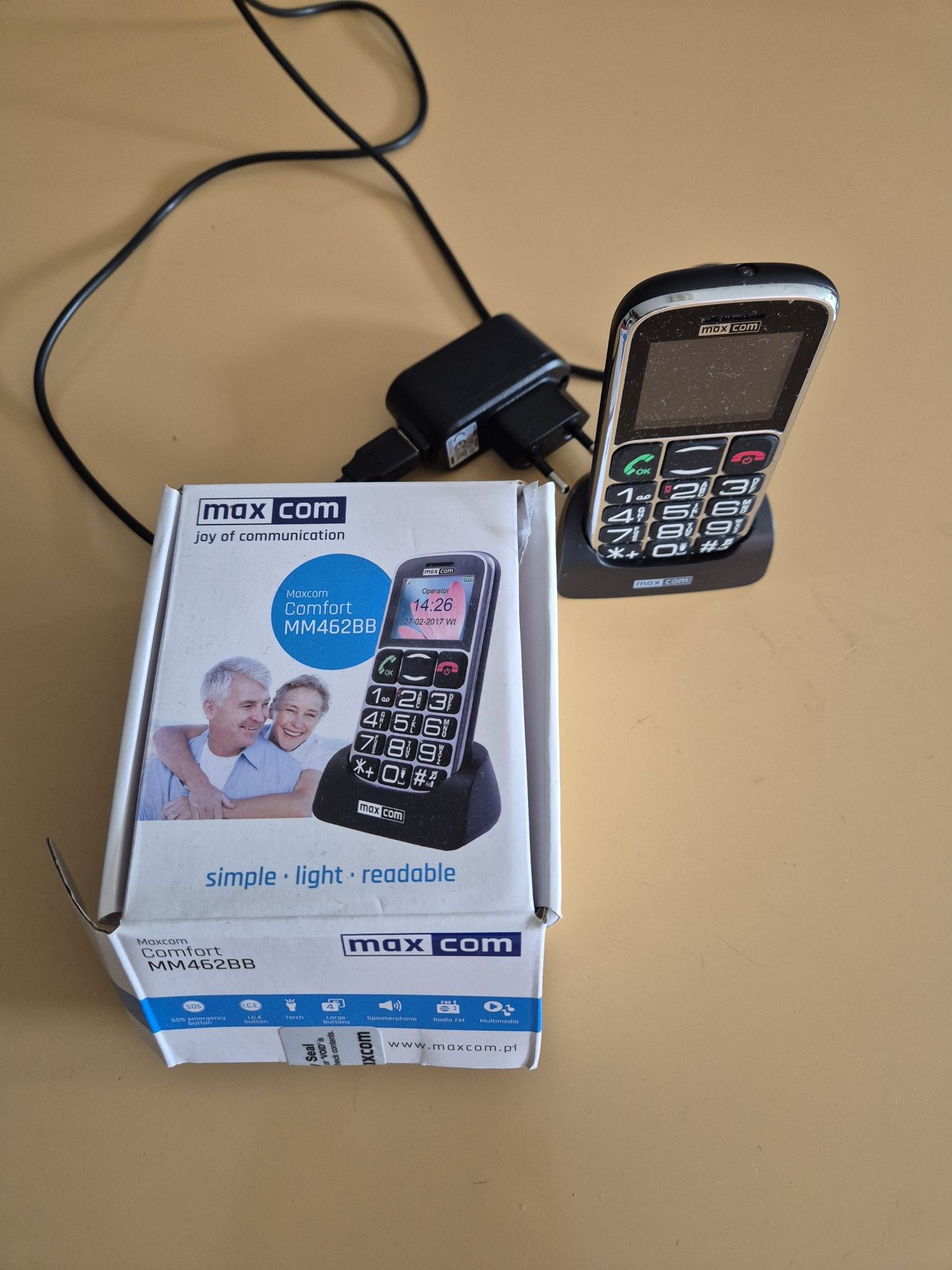 Telemovel MAXCOM MM462BB