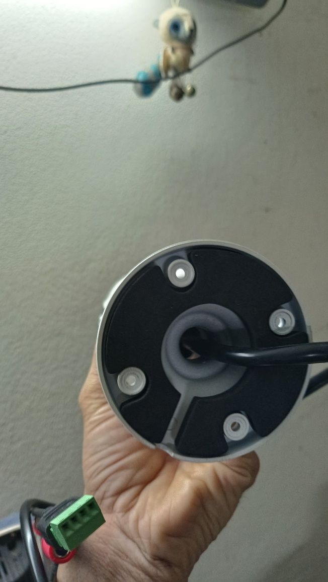 Zavio B6220 Exterior IP Bullet Camera, IP66 H.264