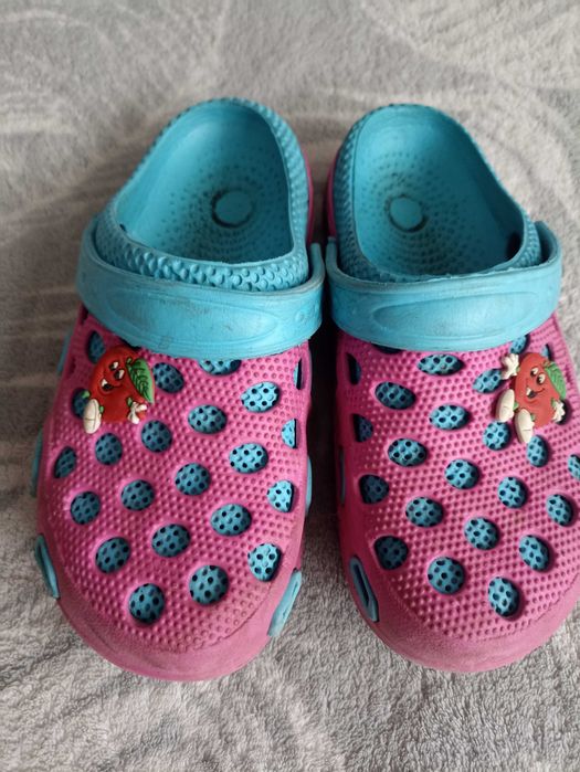 klapki typu crocs 35