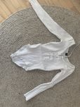Loveya body s 36 białe wiązane