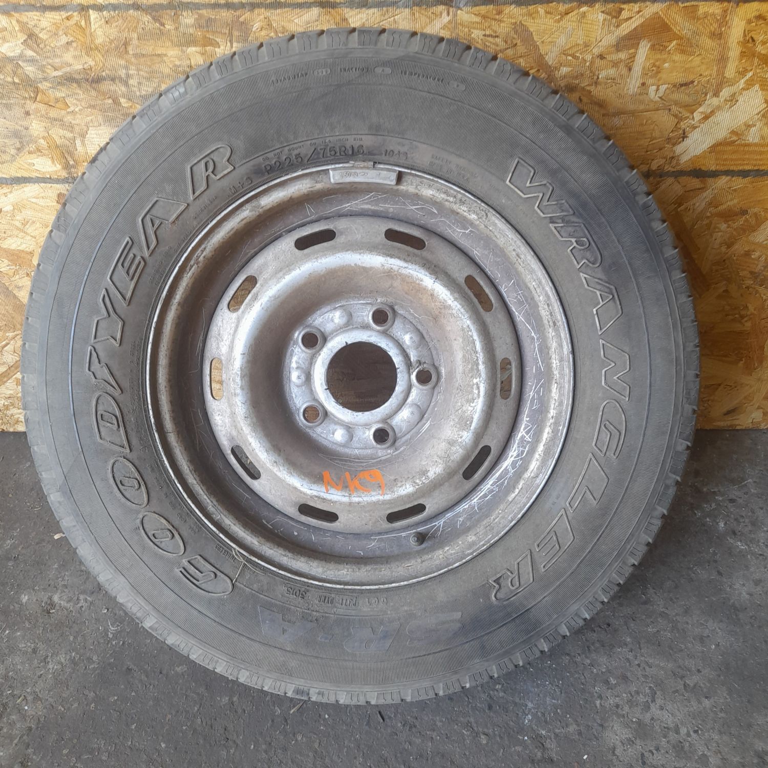 Диски Dodge OEM 5FS04S4AAC 7x16 5x139,7 ET31 DIA78,1 Б/У