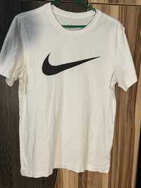 футболка nike tee