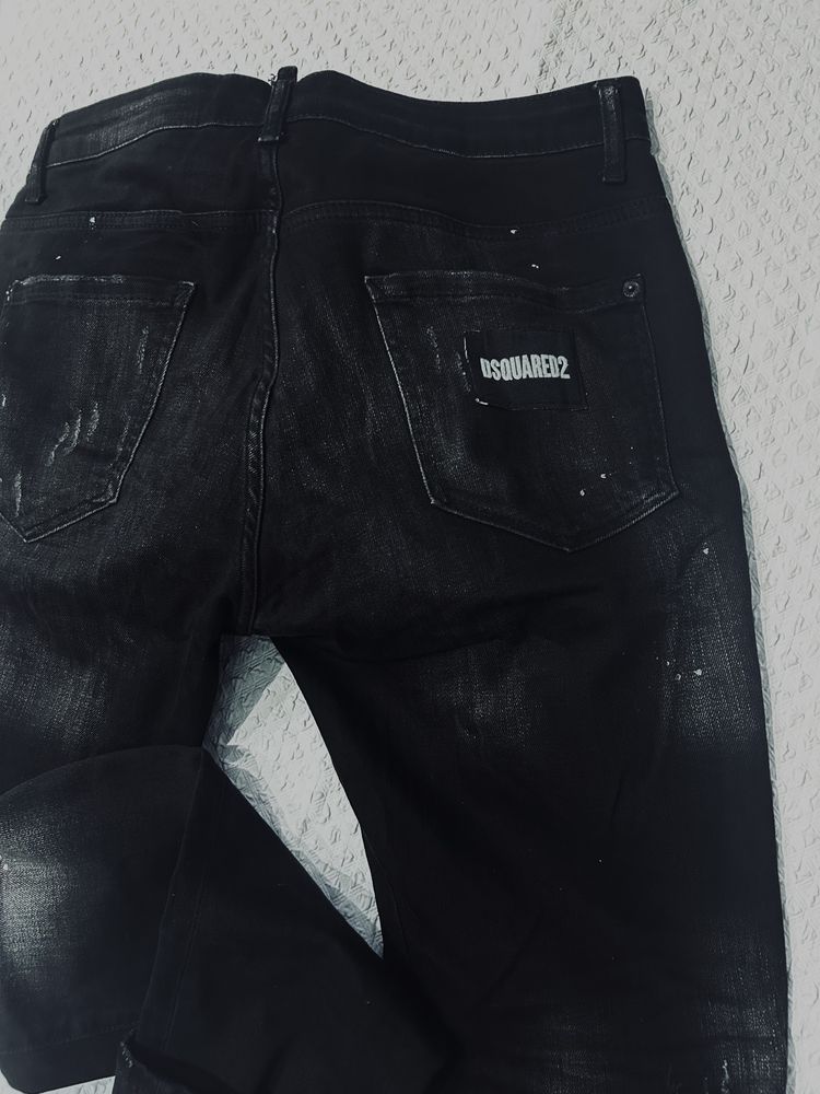 Spodnie Dsquared2 jeansowe nakrapiane czarne