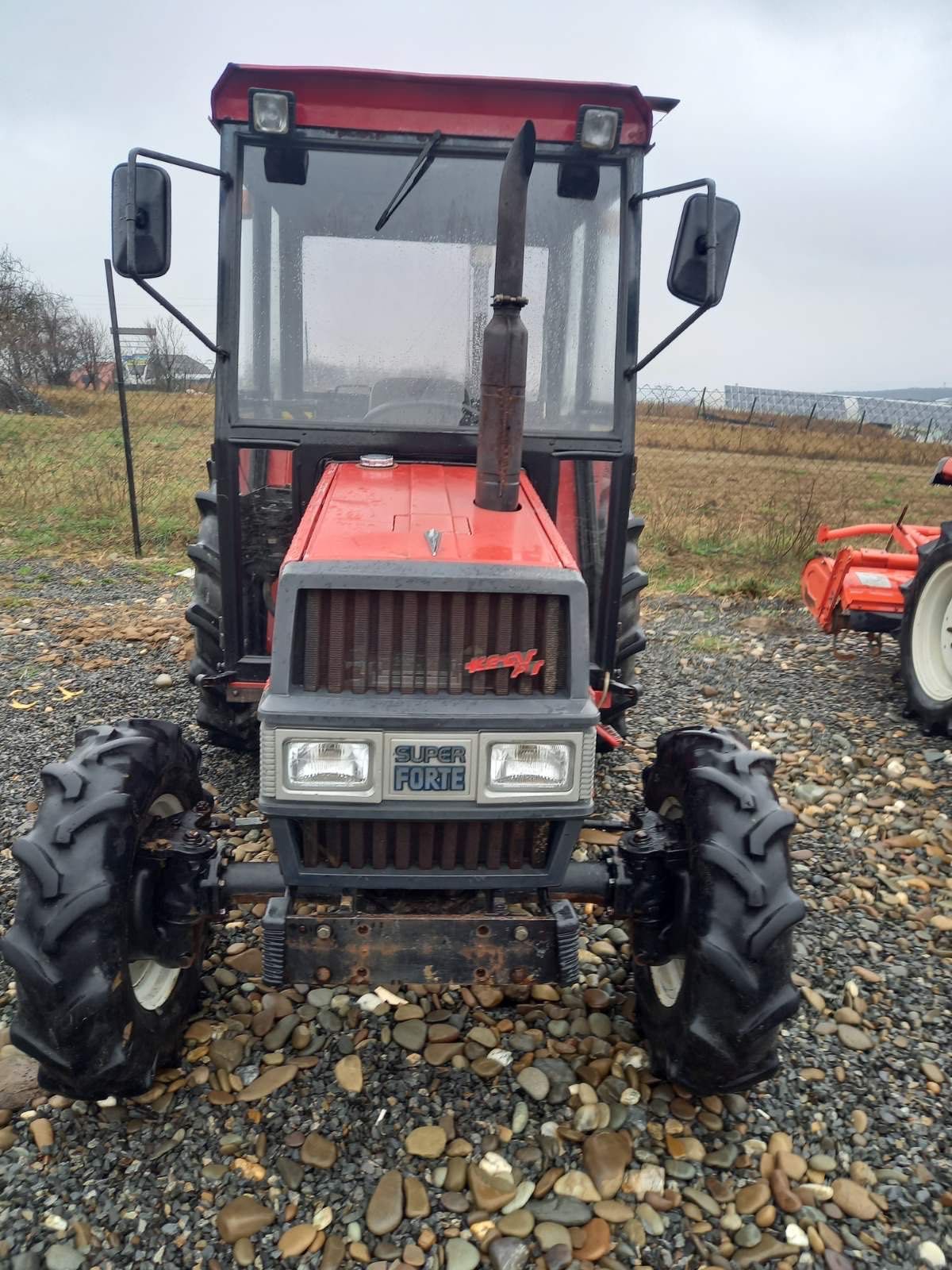 Продам Yanmar FX28D