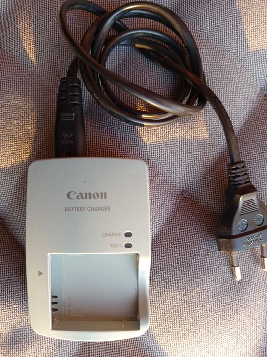 Carregador Canon Mod. CB-2LYE