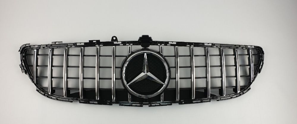 Решетка радиатора Mercedes CLS W219 W218 C257 стиль AMG GT решітка 219