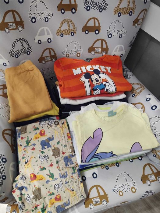 Paka ubranek niemowlęcych r. 80 H&M, Disney, CoolClub