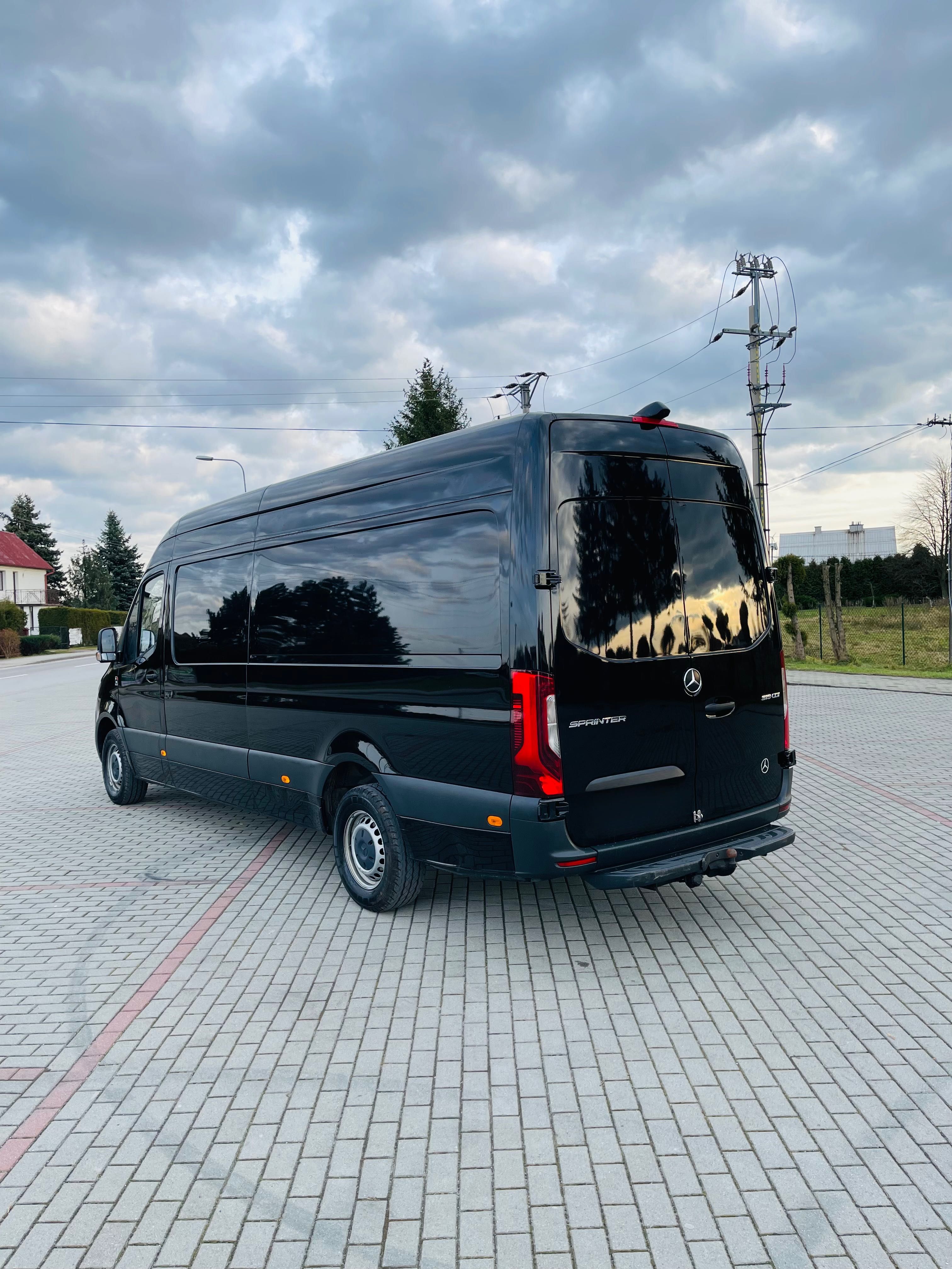 Mercedes-Benz Sprinter 319 * duży Mbux * 3.5t hak * LED * 7g tronic