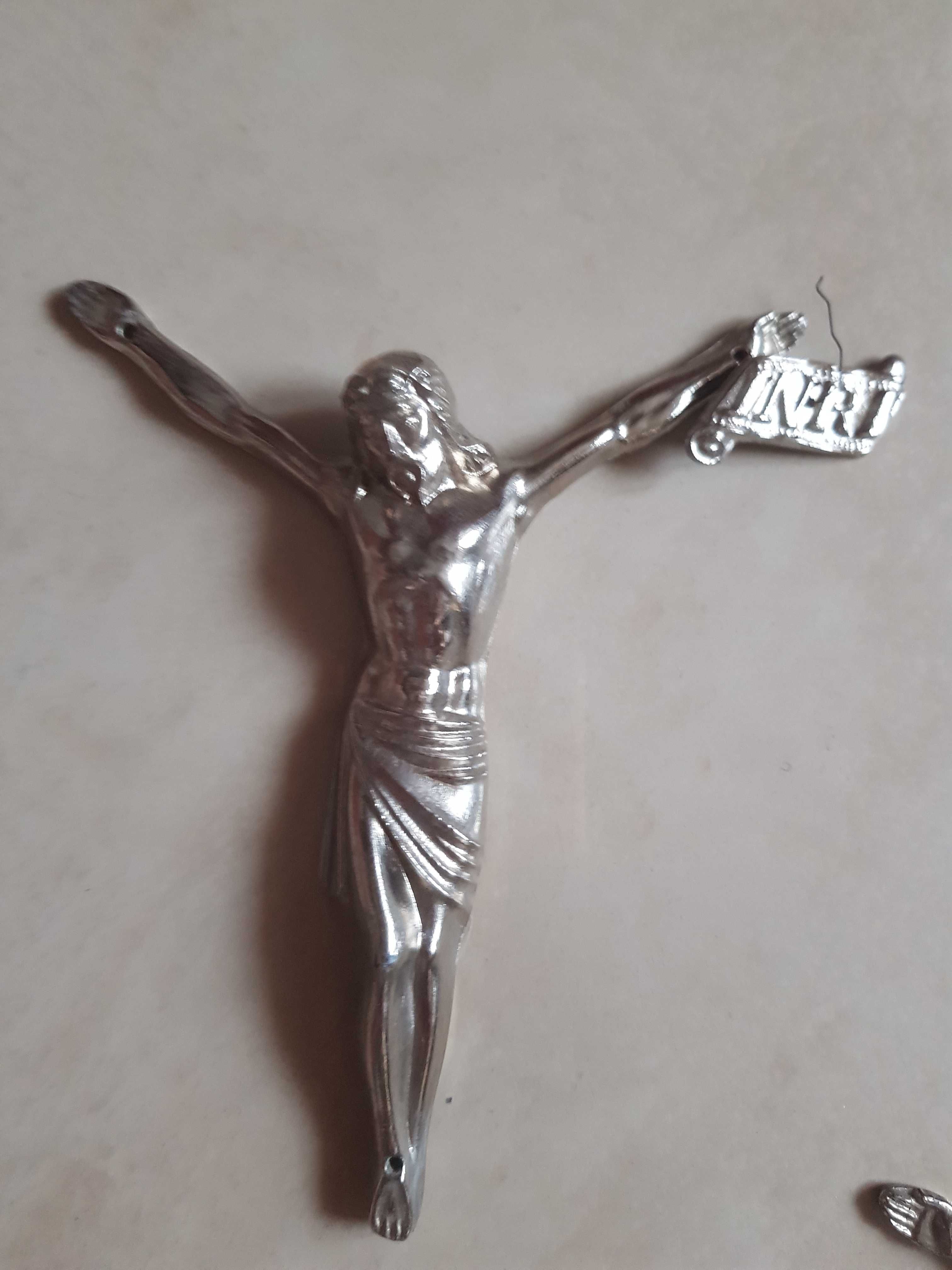 Figurka Pana Jezusa, akcesoria do krzyżyków
