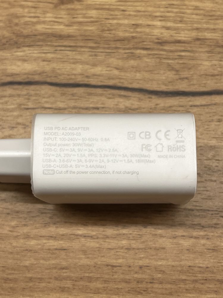 Ładowarka USB / USB C 30W