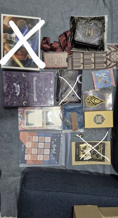 Мерч з боксів Fairyloot, Illumicrate, BookishBox