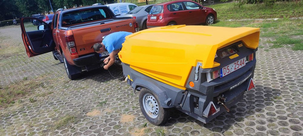 Kompresor śrubowy przewoźny Atlas Copco XAS67 3,6m3,7 bar 2015,600 mtg