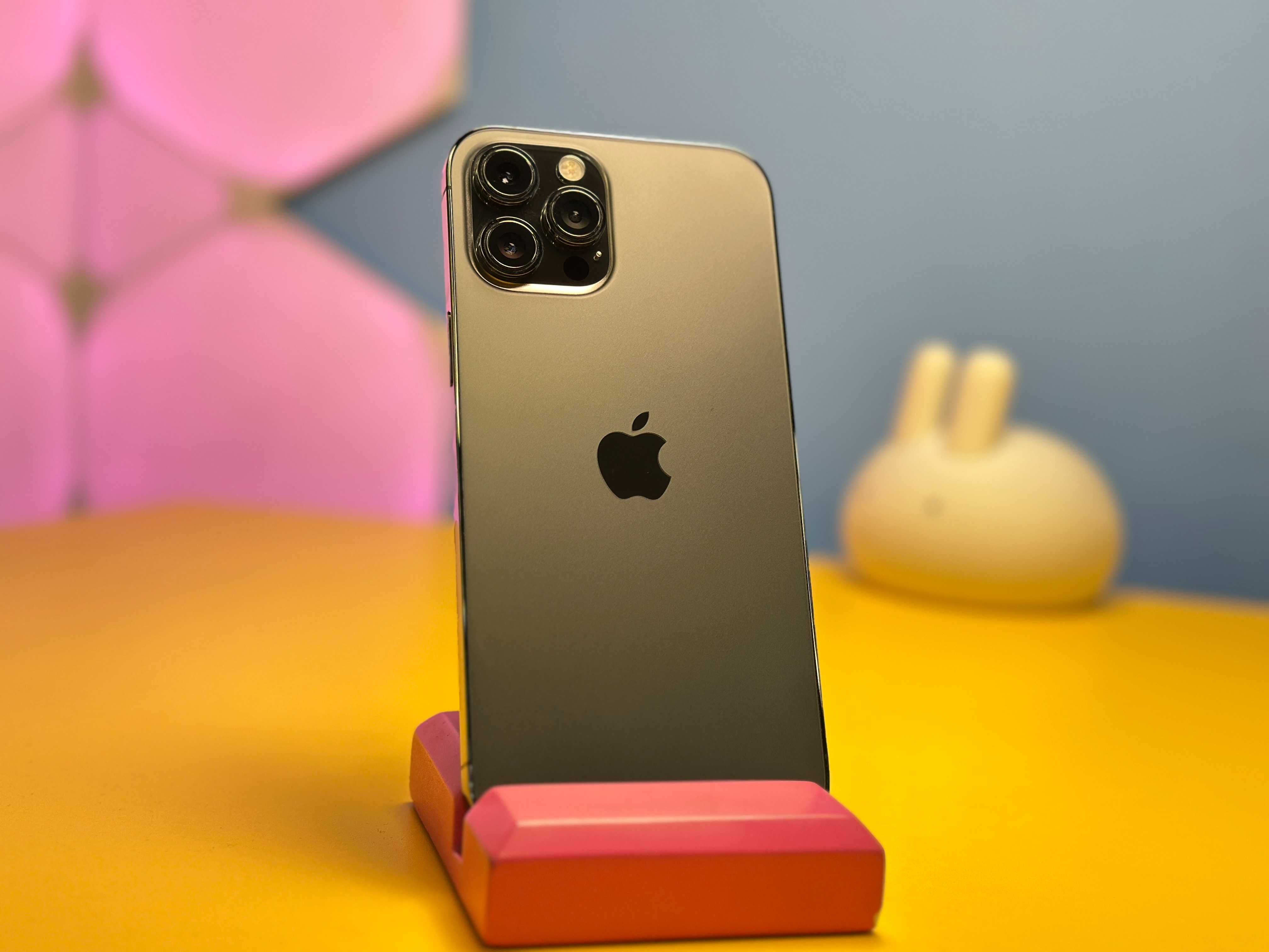 Смартфон Apple iPhone 12 Pro Max 256GB (138787) Б/У З ГАРАНТІЄЮ