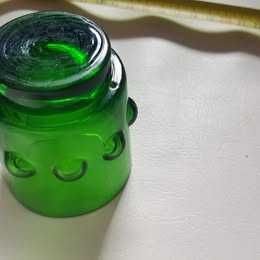 Paliteiro verde antigo e muito invulgar