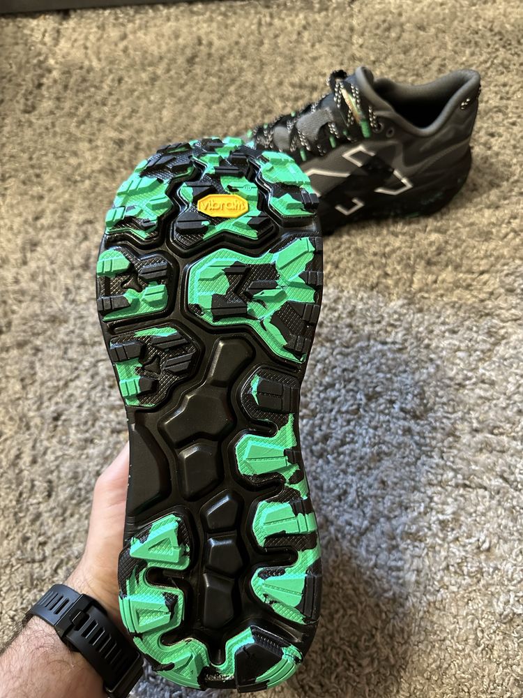 Кросівки NB New Balance Fresh Foam more trail V3 кроссовки нью беленс