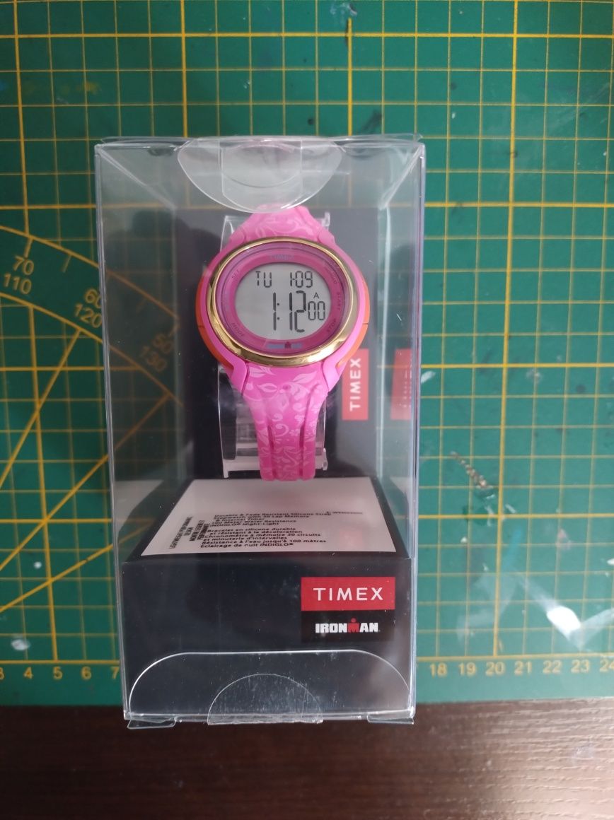 Zegarek Timex Ironman damski rózowy elektroniczny