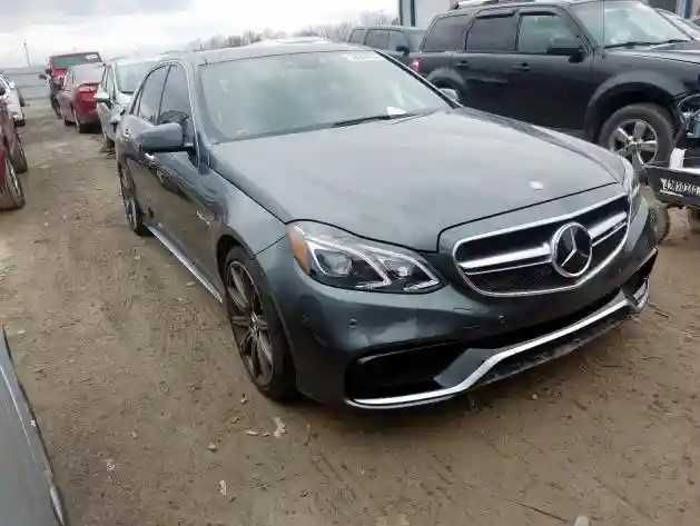 Розборка AMG E63 S 4MATIC  Разборка Мерседес АМГ Е63 запчастини ШРОТ