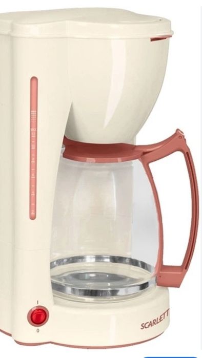 Крапельна кавоварка SCARLETT SC-1031 б/в без чашки