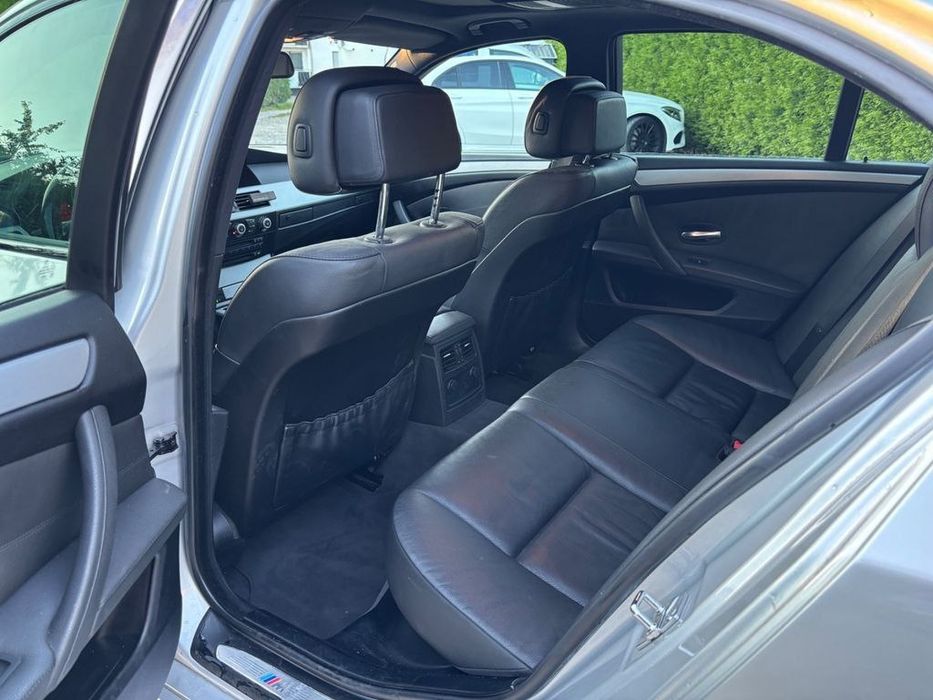 Bmw 5 Series 530d 2008 X-Drive Нерозмитена