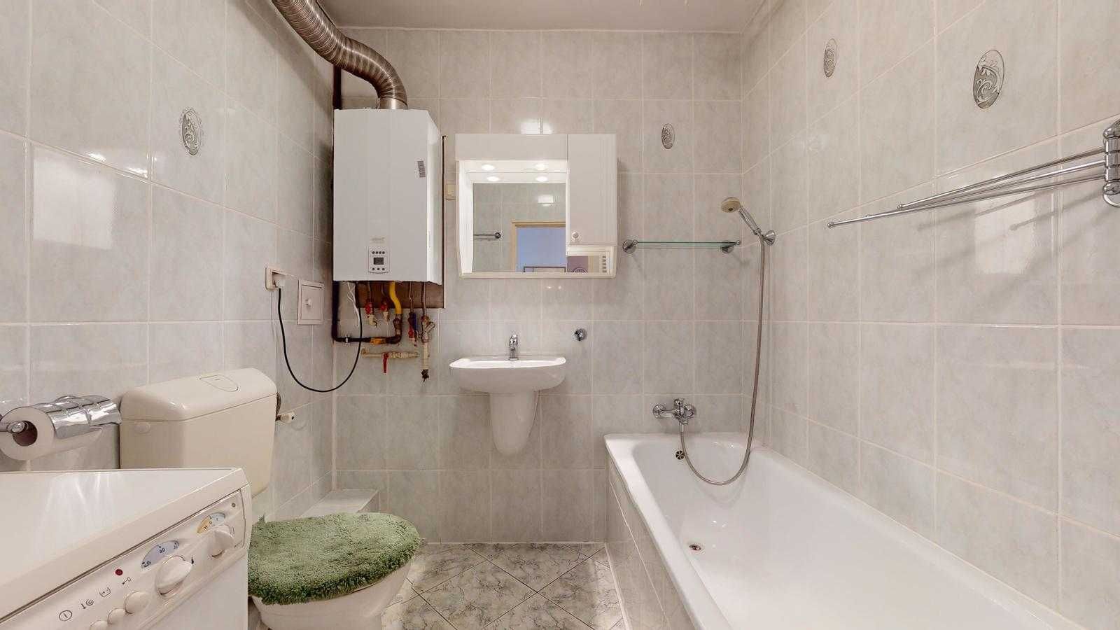 Langiewicza, 2 duże pokoje z balkonem