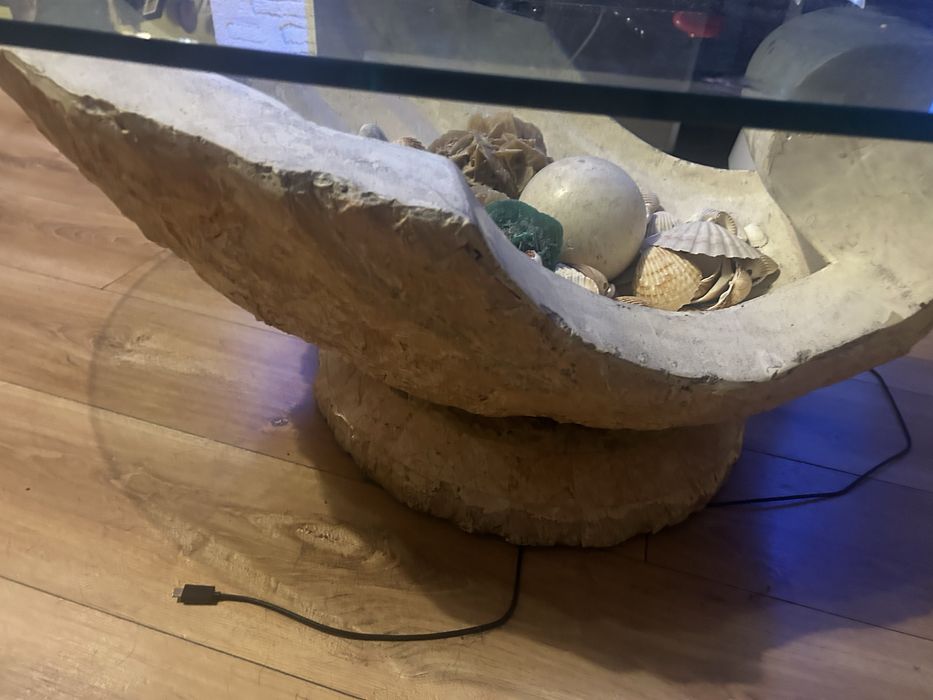 Stolik muszla kawowy design kamień naturalny  nietypowy stół muszelki