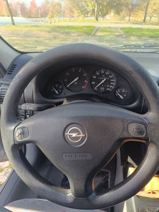 Opel Corsa B 1.0