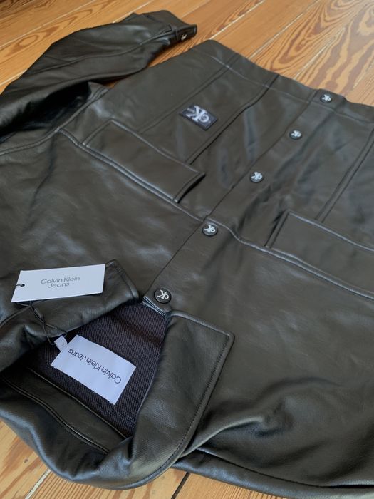 Calvin Klein Jeans куртка (L)