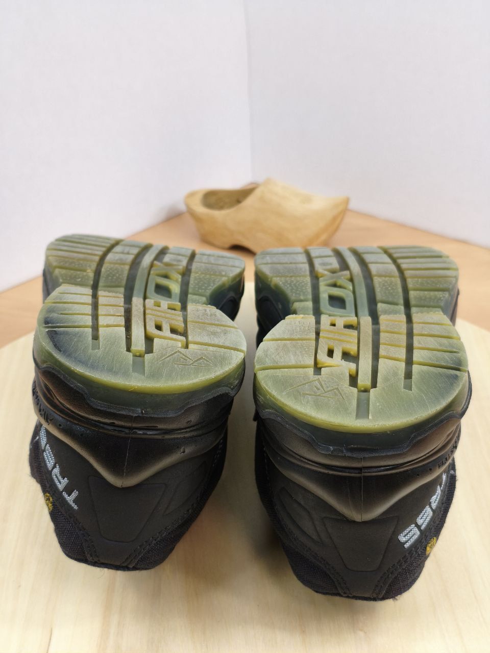 Buty robocze r.38 Airtox TR55