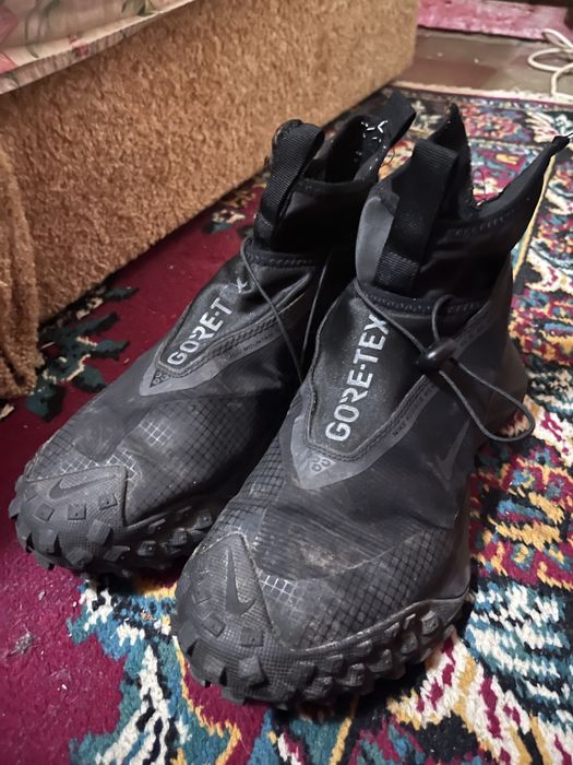 кросівки nike acg