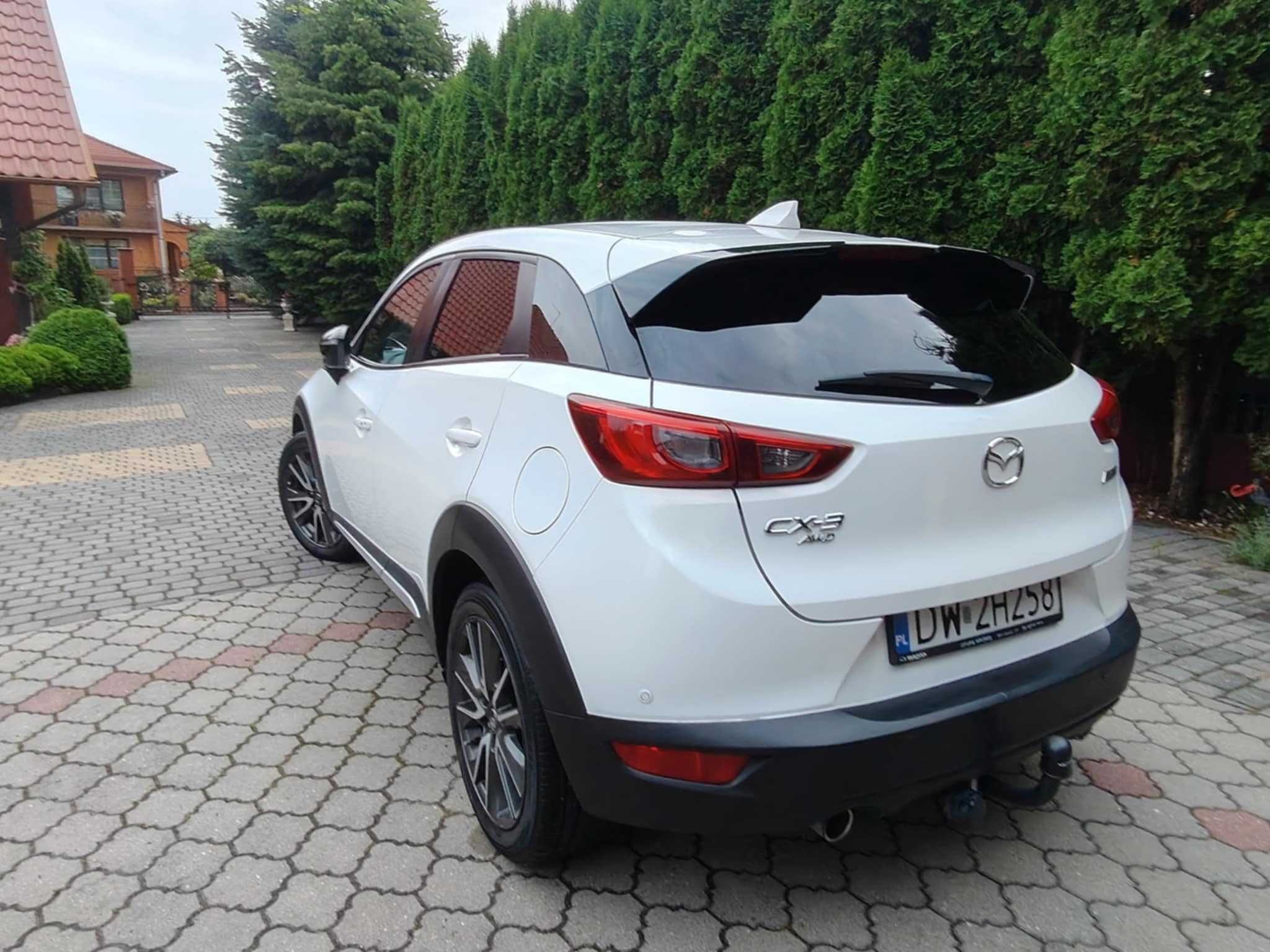 MAZDA CX-3, rok 2016,automat ,4x4 ,biała perła,hak,skóry białe.