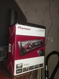 Продам магнитолу pioneer S120UB