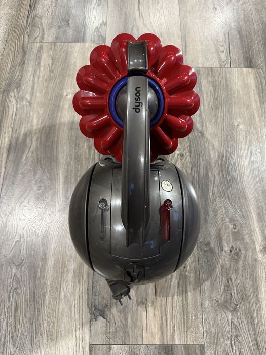 Odkurzacz bezworkowy Dyson Ball Multi Floor | stan bdb