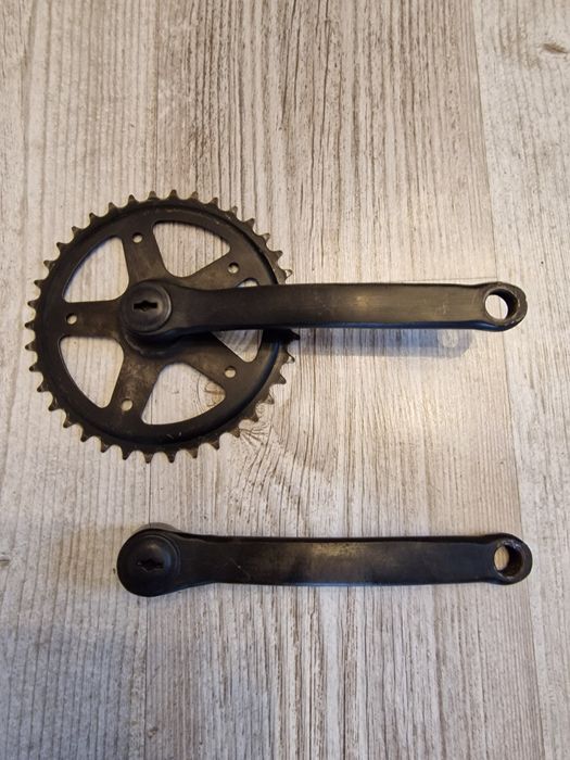 Korby rowerowe mechanizm korbowy do roweru na kwadrat