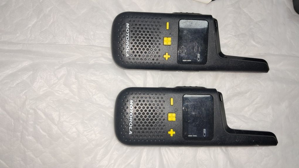 Рации Motorola XT185