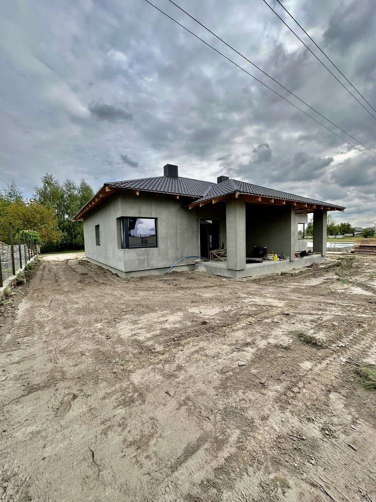 Продаж дуплексів в гарній локаціі у Рованцях