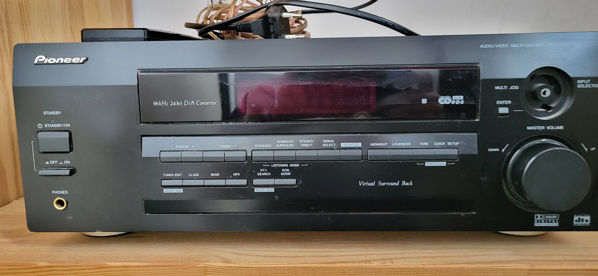 Zestaw kina domowego wzmacniacz Pioneer + zestaw kolumn M-Audio