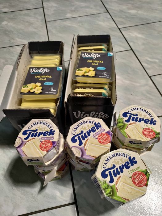 Zestaw serów Turek camembert ,violife vege