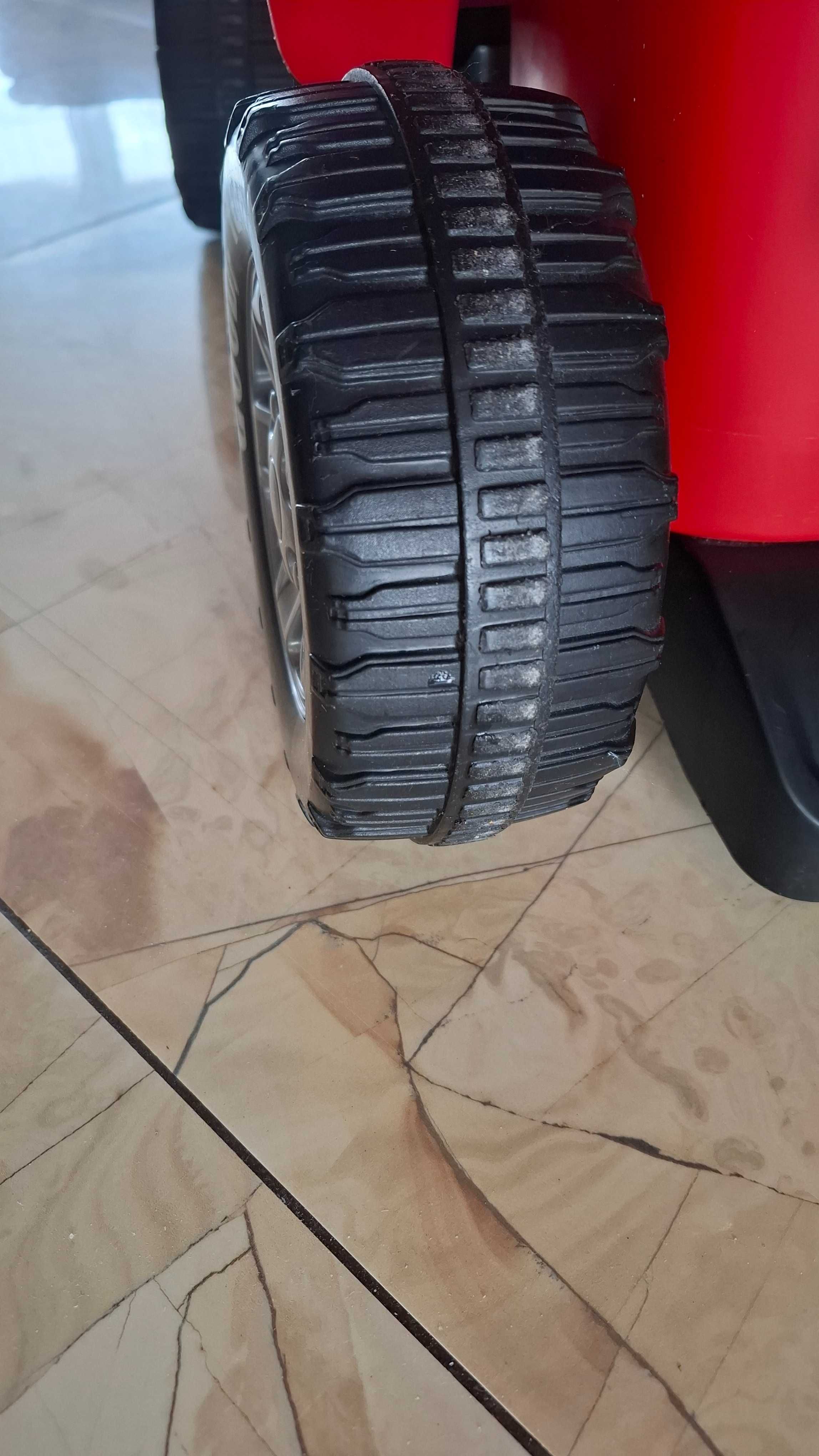 Jeździk / odpychacz Goodyear Światła+klakson