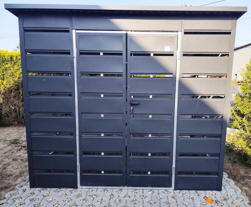 Wiata Śmietnikowa z Paneli w kolorze Drewnopodobnym