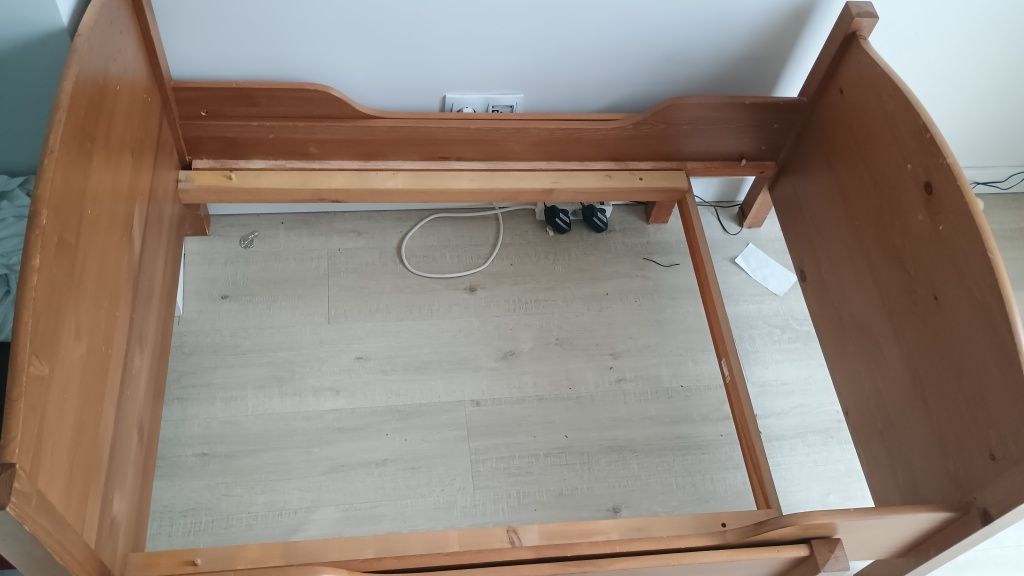 Łóżko drewniane IKEA regulowane do materaca 80x200