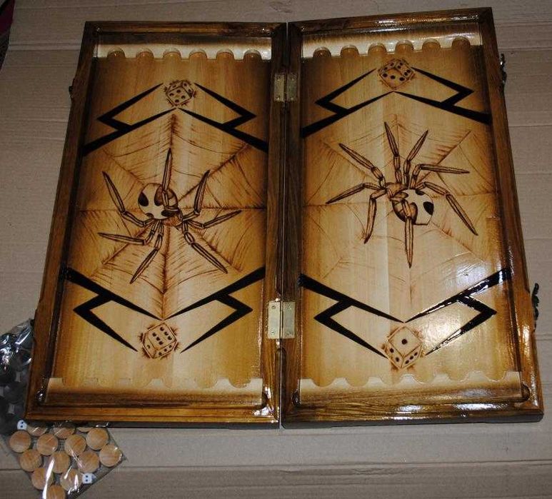 Подарунок руч роботи нарди павуки 60см. Нарды паук подарок муж.