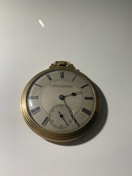 Relógio de bolso antigo banhado a ouro