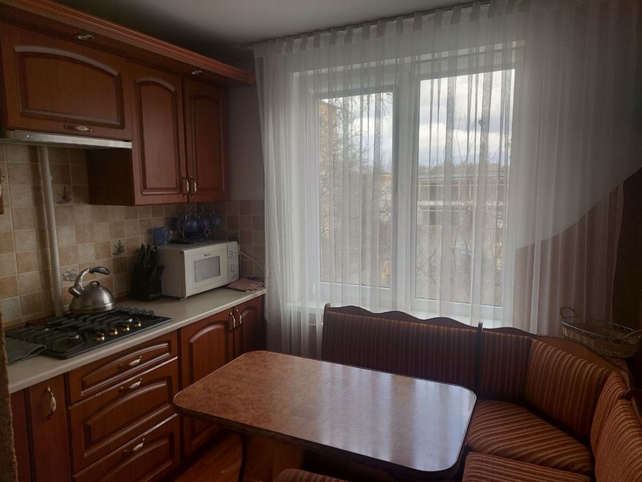 Здається в оренду 2 кімнатна квартира