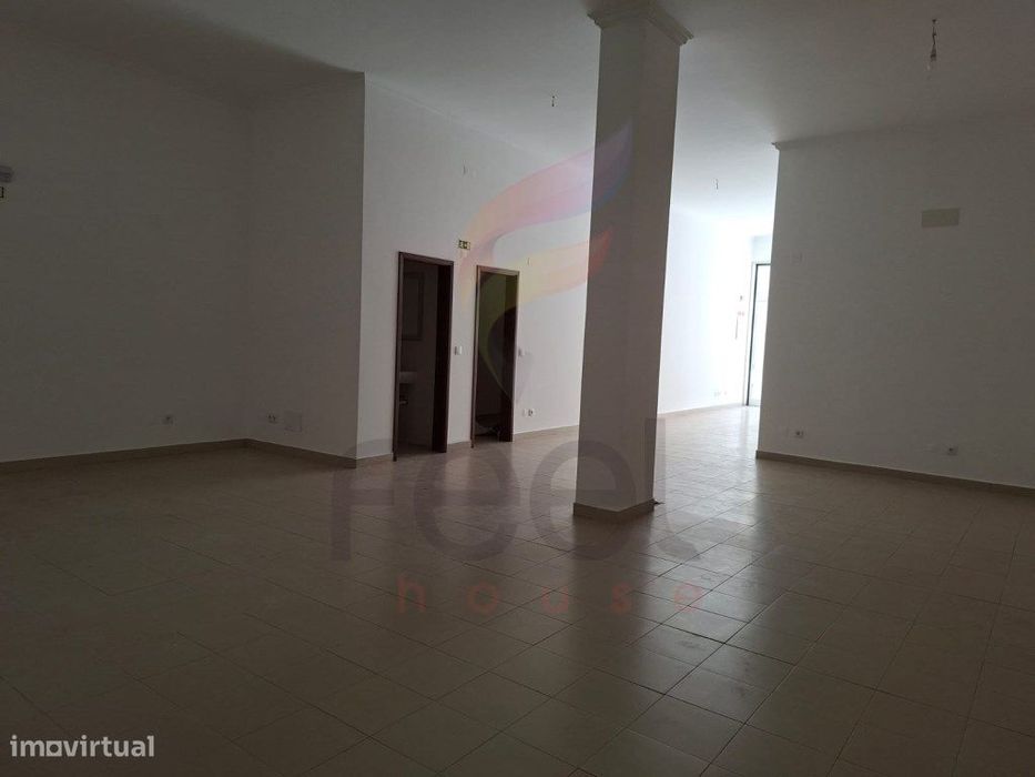 Loja centro de Almeirim