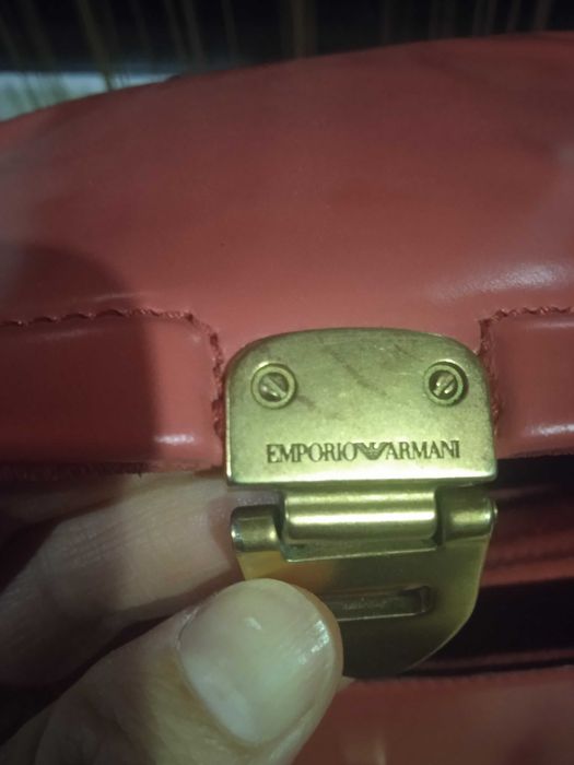 Сумка від Армані