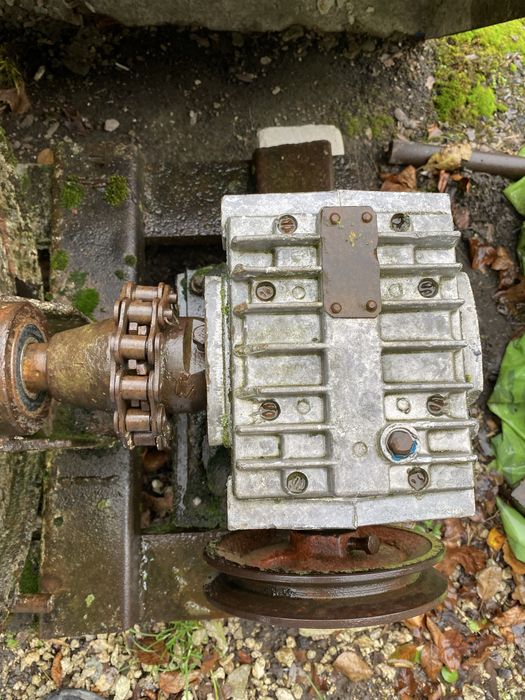 Бетономішалка електромішалка з двигуном