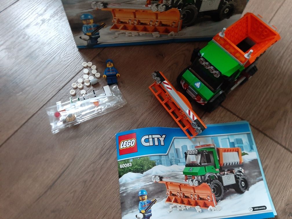 Lego city 60083.