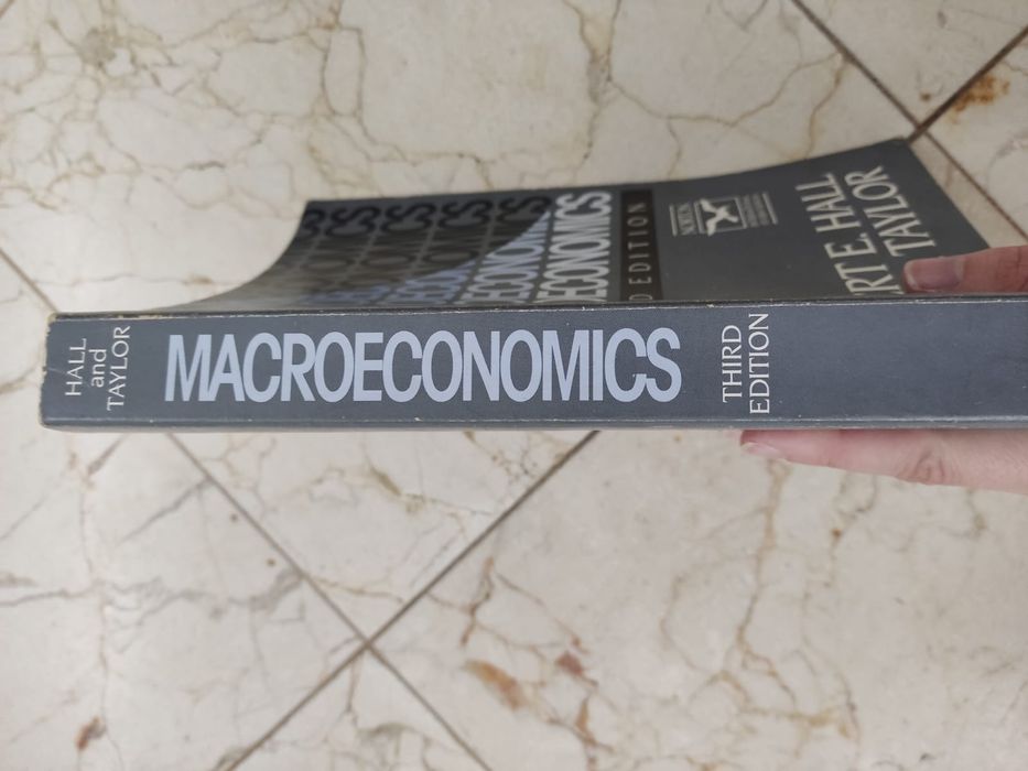 Macroeconomics 3rd