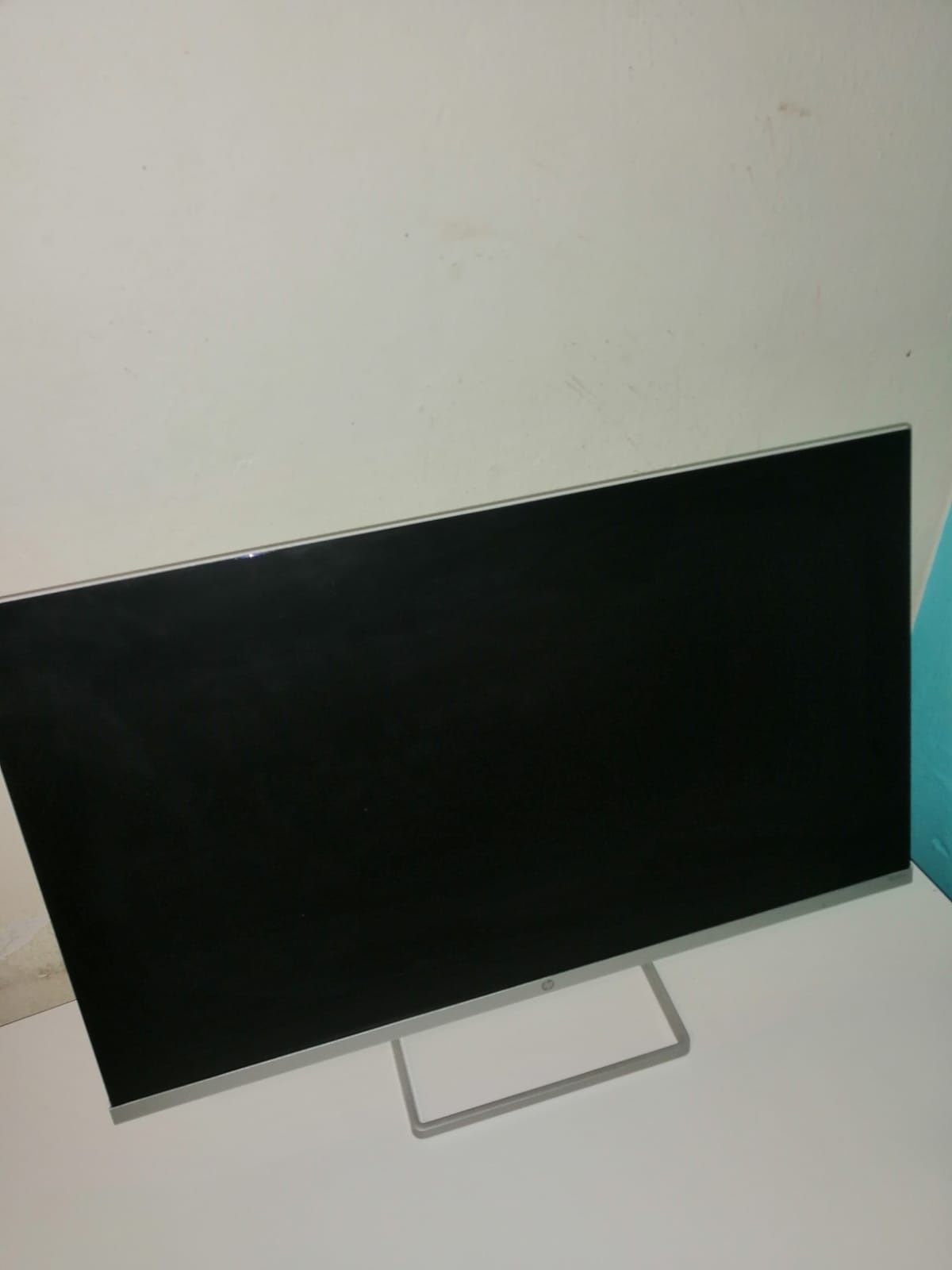 Monitor HP 23,8'' M24fw com garantia